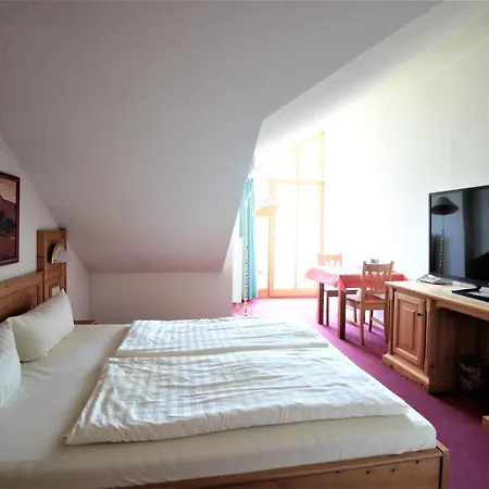 Ruhiges Doppelzimmer Im Ahornhof Hotel