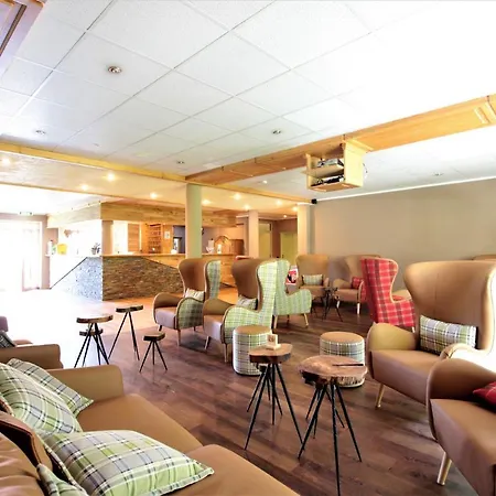 Ruhiges Doppelzimmer Im Ahornhof Hotel